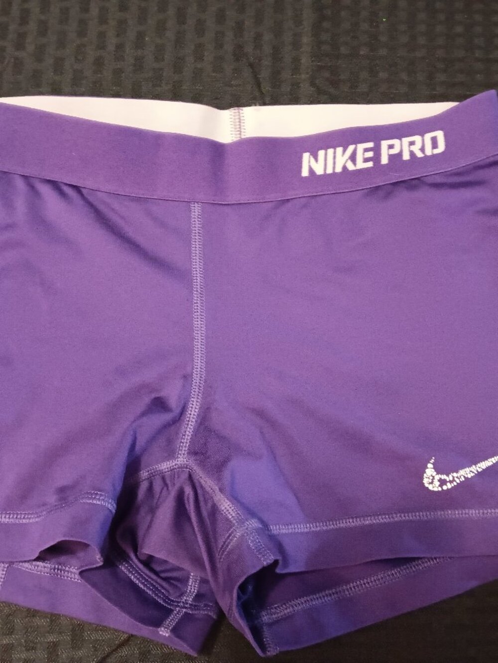 Nike Pro